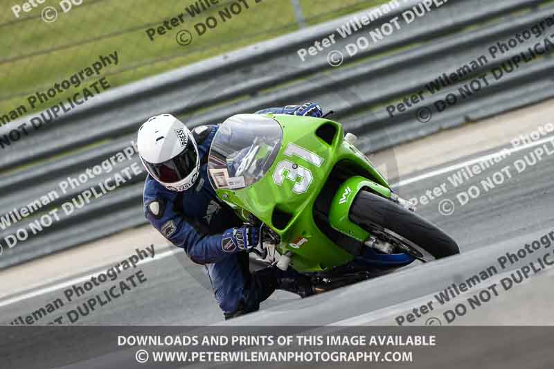 cadwell no limits trackday;cadwell park;cadwell park photographs;cadwell trackday photographs;enduro digital images;event digital images;eventdigitalimages;navarra;no limits trackdays;peter wileman photography;racing digital images;trackday digital images;trackday photos